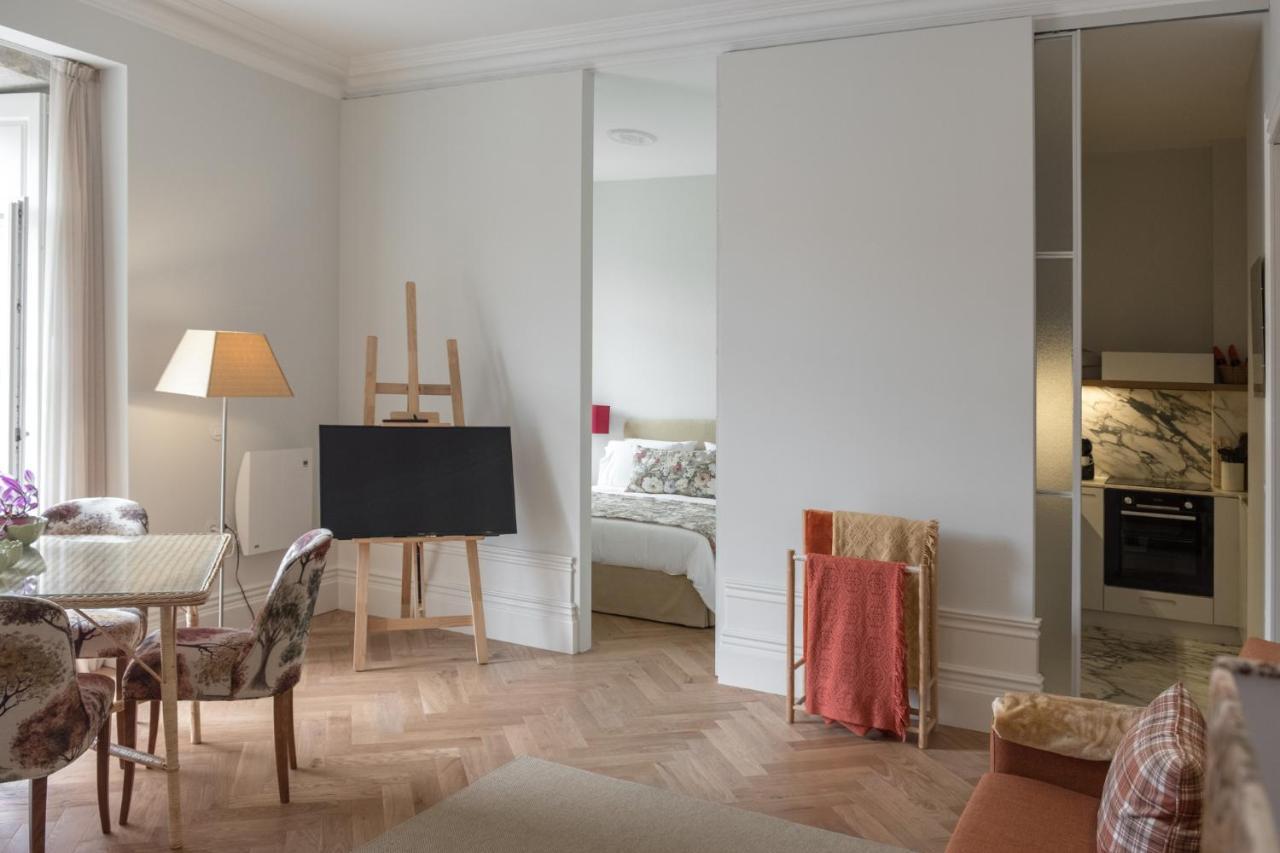 Boutique Rentals-Flores Chic In Historical Center Porto Exterior foto